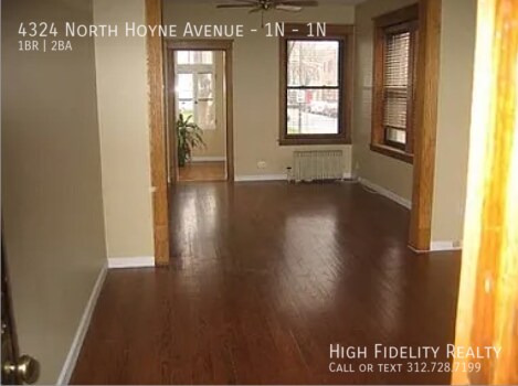 Building Photo - 4324 N Hoyne Ave