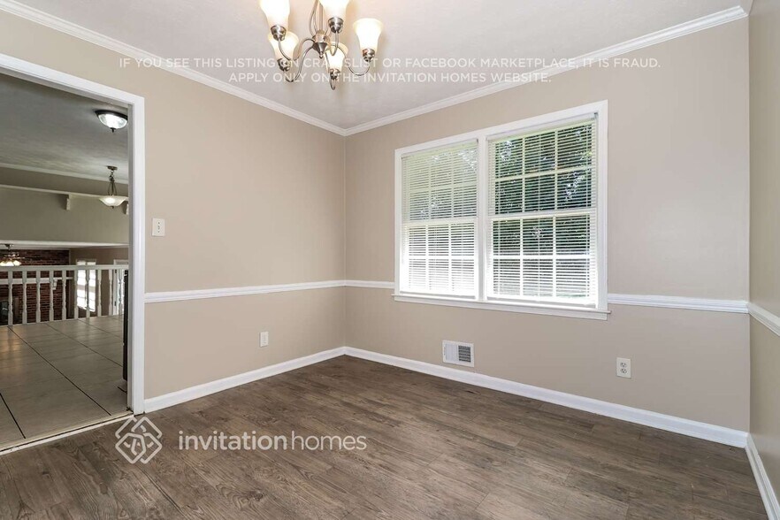 Building Photo - 5384 Pounds Dr N