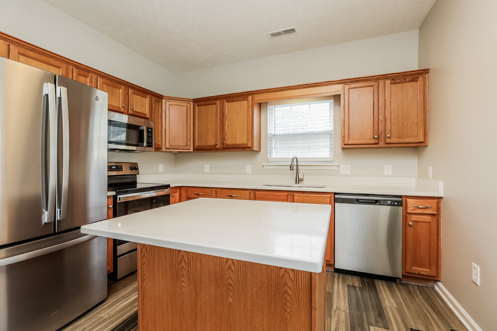 Building Photo - 2821 Painted Pony Dr