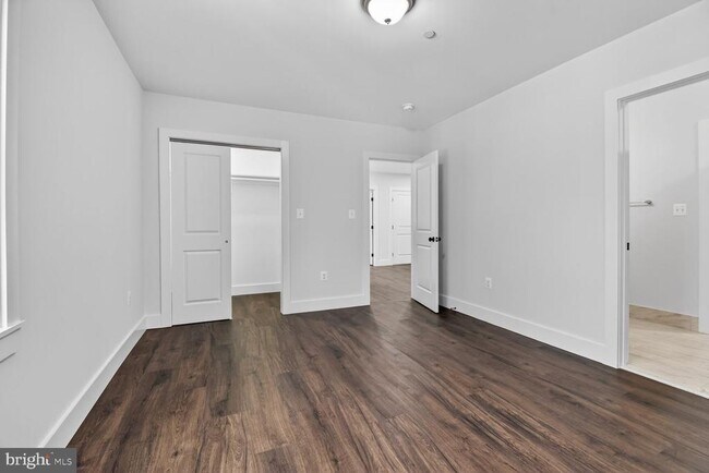 Building Photo - 13102 Ideal Dr