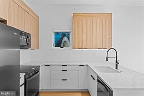 Building Photo - 4225 Powelton Ave