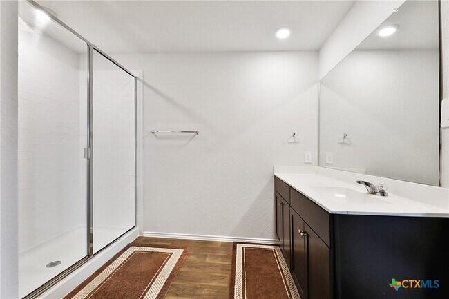 Building Photo - 801 Cinnamon Teal