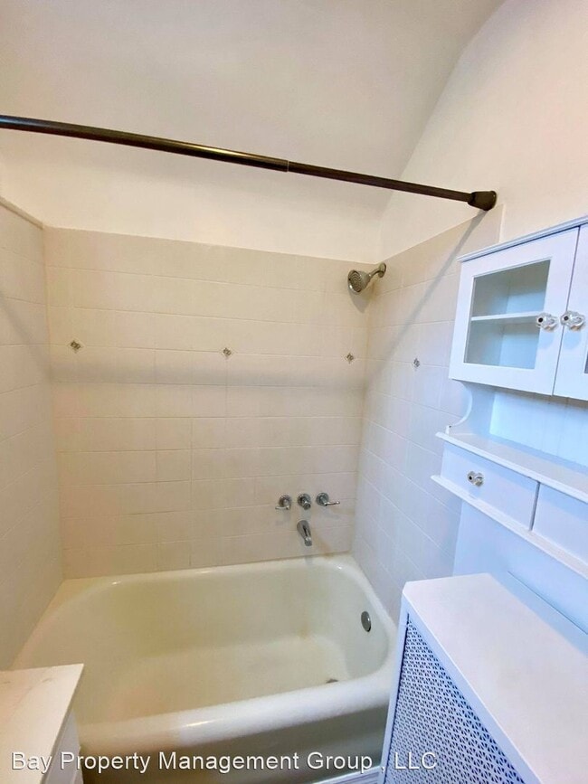 Building Photo - 3 br, 1.5 bath House - 508 Westgate Rd