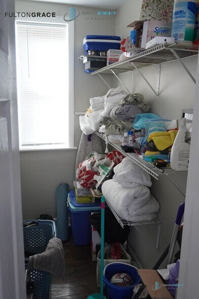 Building Photo - 2652 W 23rd Pl