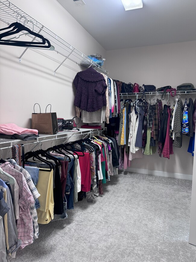 Building Photo - 17817 Overland Forest Dr