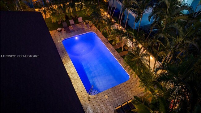 Building Photo - 1244 Garfield St