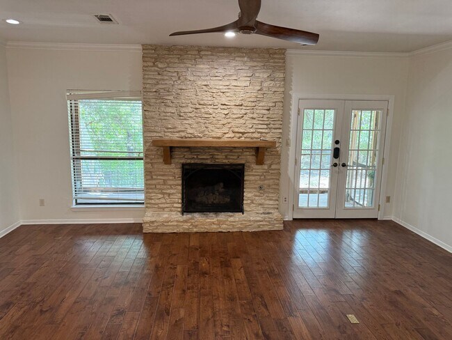 Building Photo - 9106 Rockcrest Cir