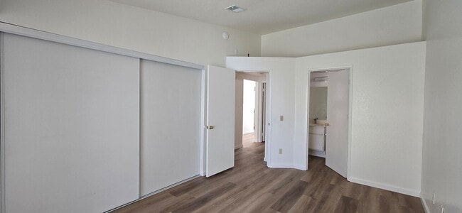 Building Photo - Cooley Ranch Home with NEW Paint NEW flooring