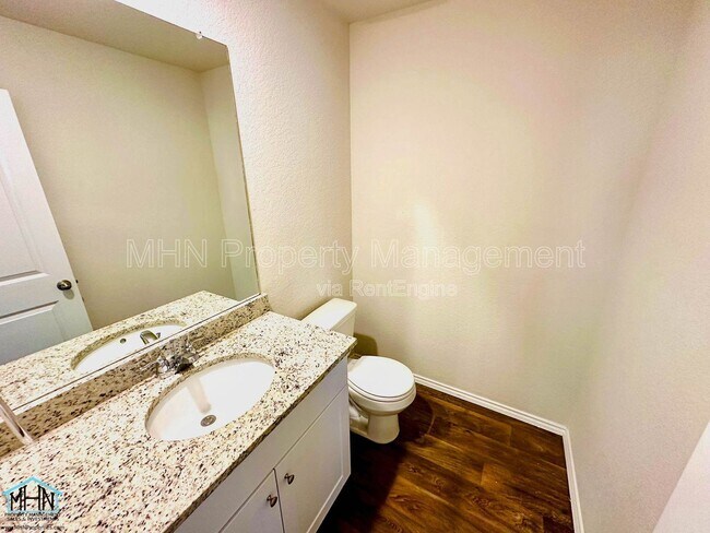 Building Photo - 5022 Jaspillite Ave