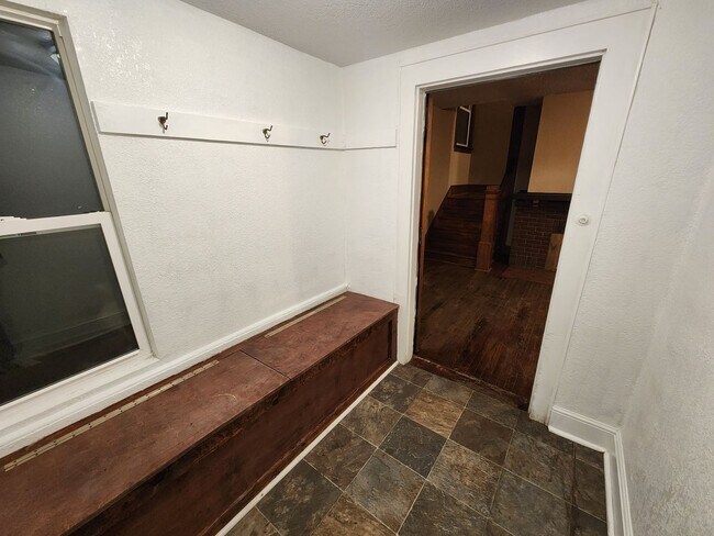 Building Photo - 4 Bedroom, 2 Bathroom home with large yard...
