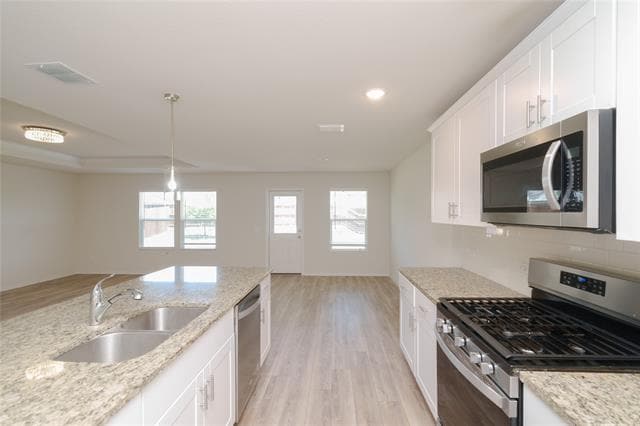 Building Photo - 820 Forestdale Ct