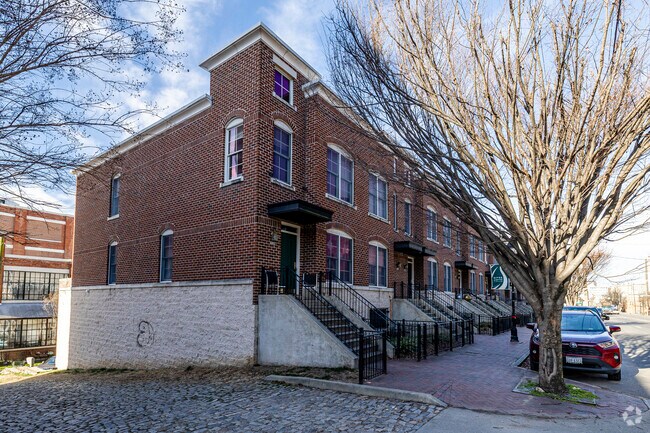 Building Photo - Cutters Ridge