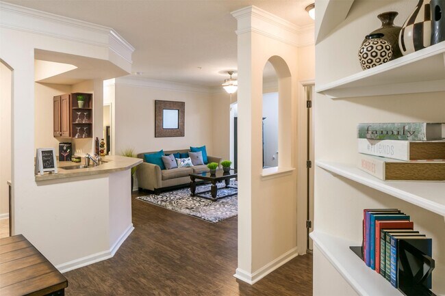 Primary Photo - 15270 Voss Rd