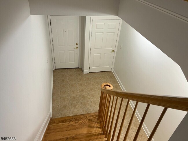Building Photo - 311 Kensington Ln