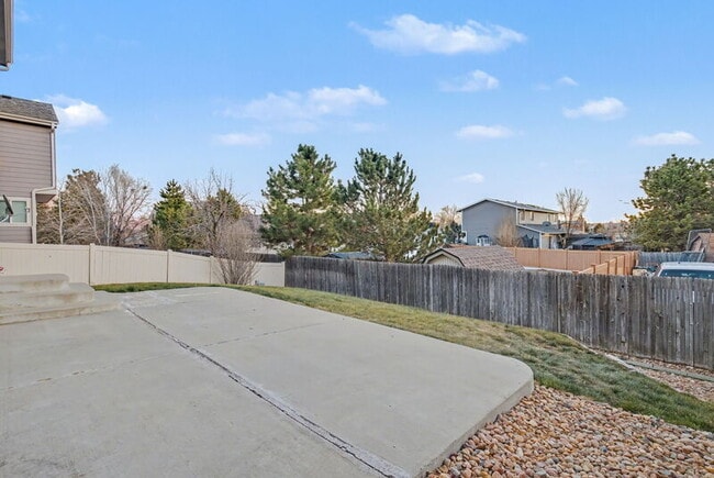 Building Photo - 4528 W 63rd Dr