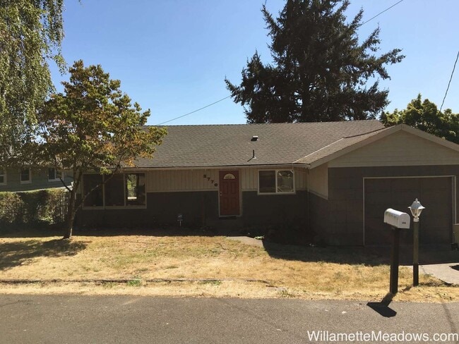 Building Photo - Charming Updated 3 Bedroom Home with A/C, Garage & Fenced Backyard in South Salem