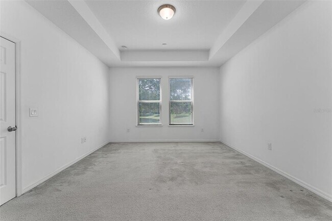 Building Photo - 12676 Salomon Cove Dr