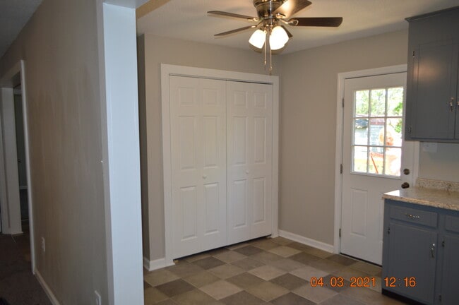 Building Photo - 106 Craven Rd