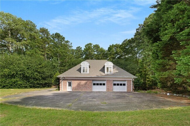 Building Photo - 1000 Grayson Pkwy