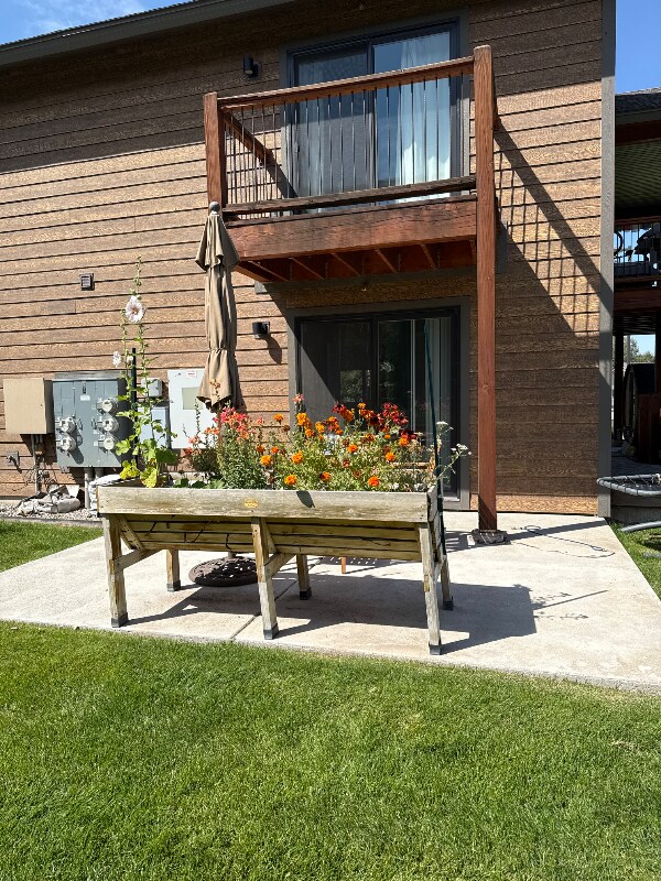 Building Photo - 205 Lakewood Rd