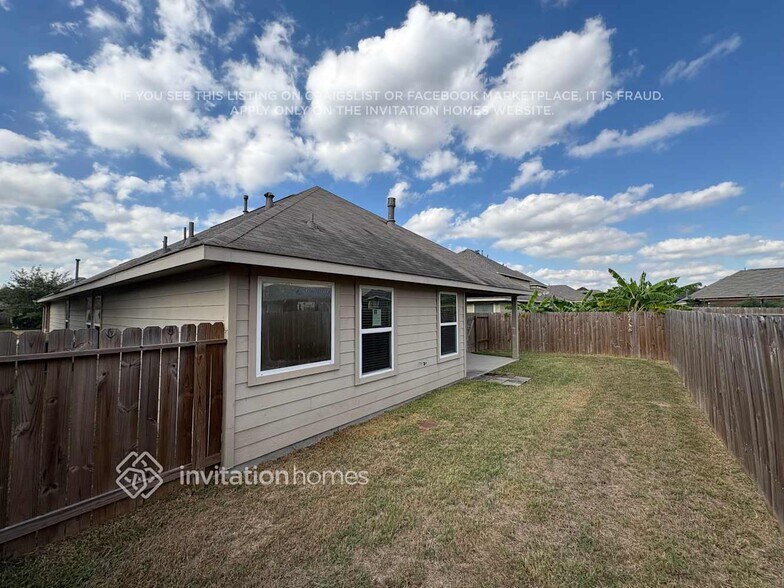 Building Photo - 30526 Ginger Trace Dr