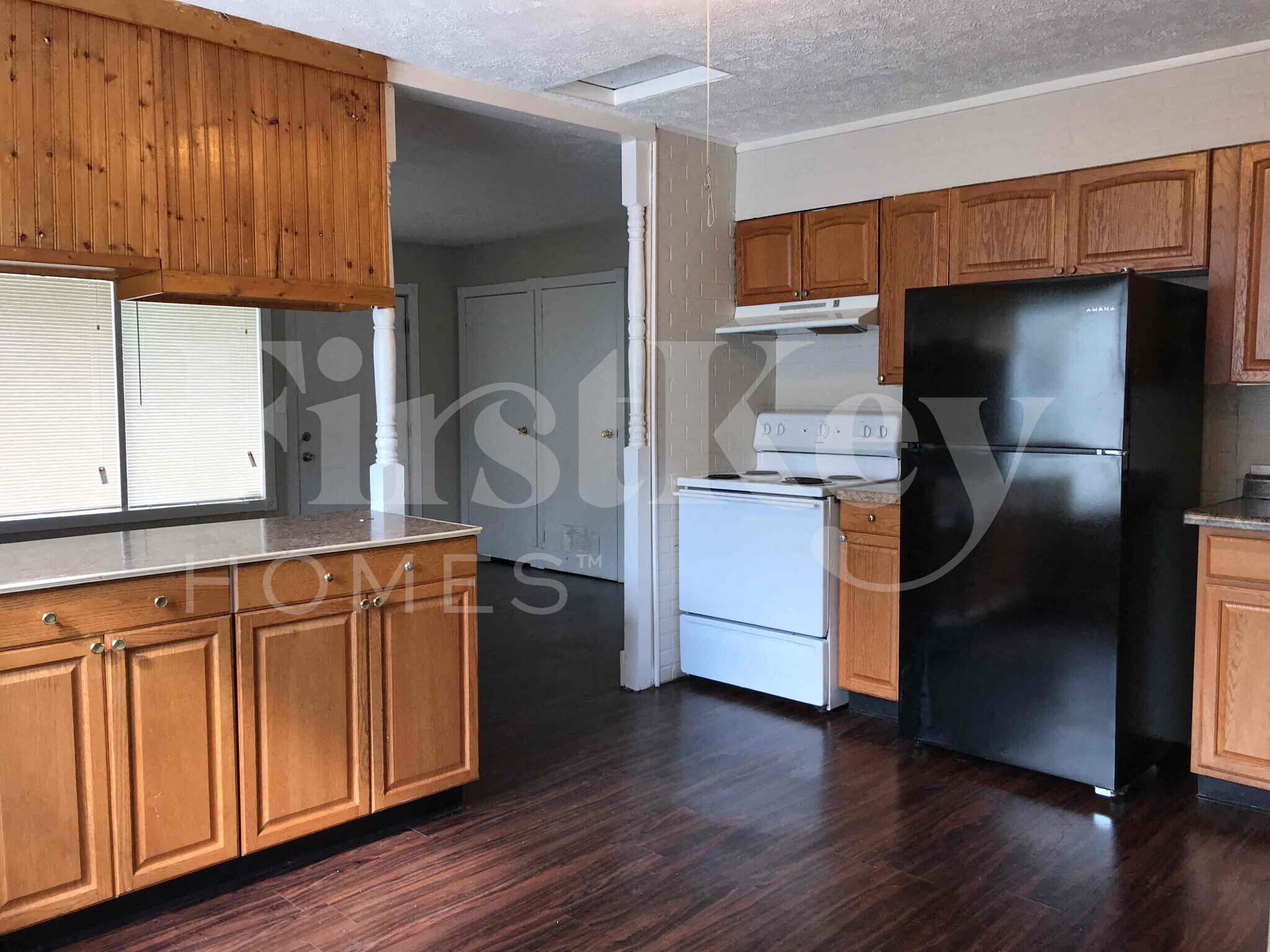 Building Photo - 4113 Alberta St