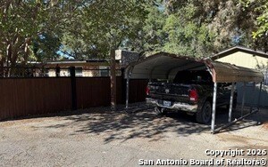 Building Photo - 1520 Owl