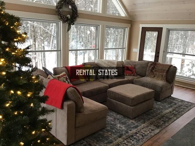 Building Photo - 4 bedroom in Killington VT 05751
