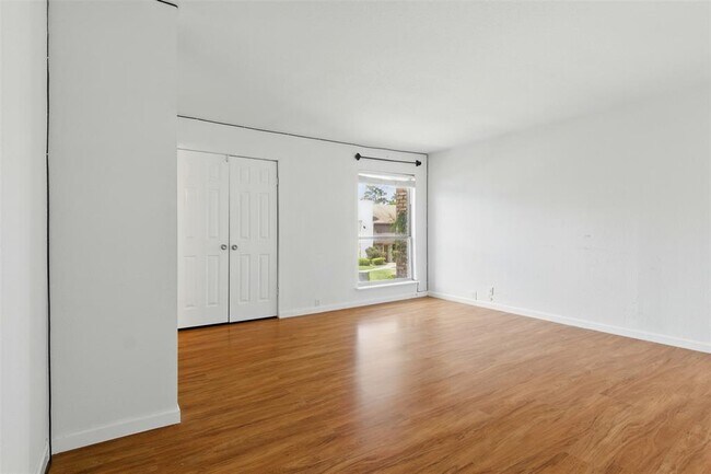 Building Photo - 17230 Imperial Valley Dr