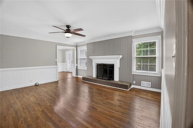 Building Photo - 2982 Northbrook Dr