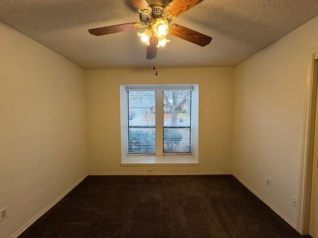 Building Photo - 2020 N St Andrews Ct