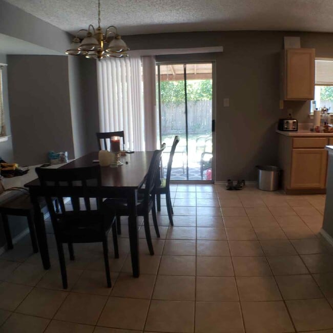 Building Photo - 8206 Talkenhorn