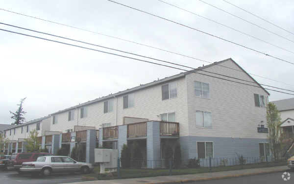 Building Photo - Victoria Gardens Apartments