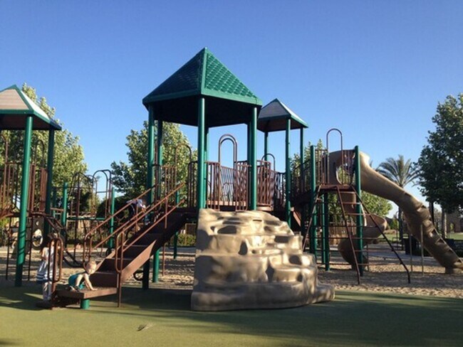 Building Photo - $2,195 Harlan Ranch, 3 Bed 2.5 Bath - Elev...