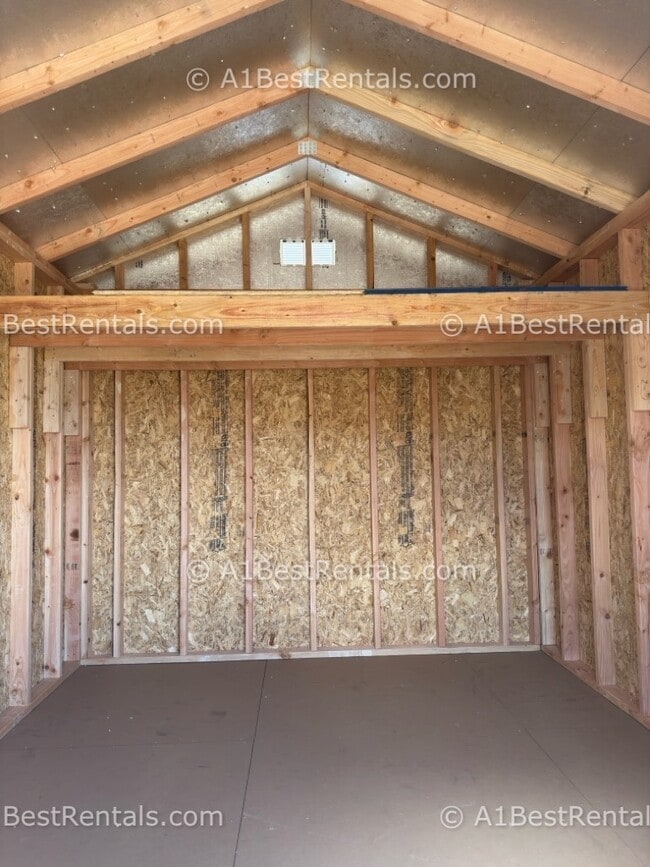 Building Photo - 801 Imperial Ave