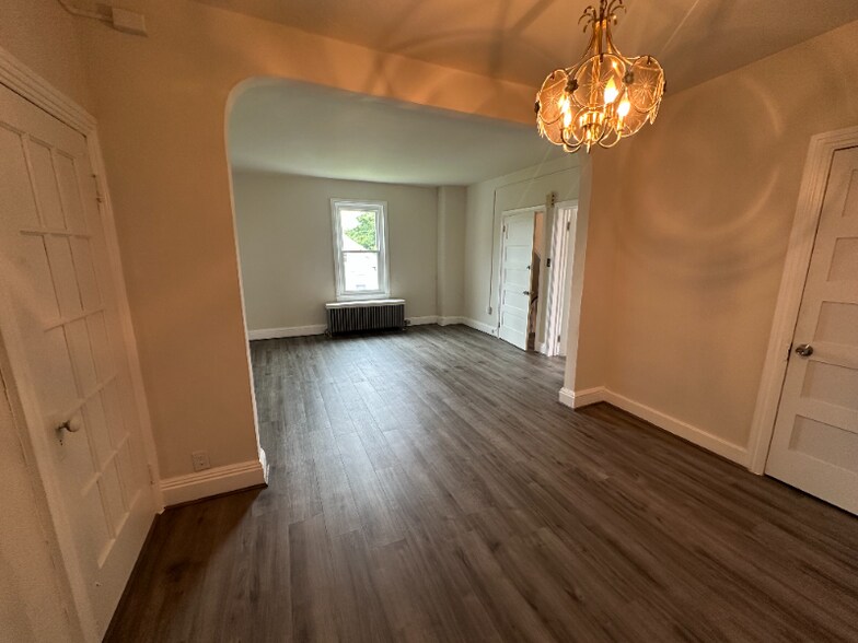 Building Photo - 312 Hanover St