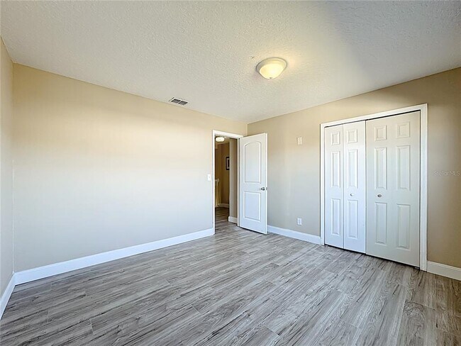 Building Photo - 9551 Bennington Chase Dr