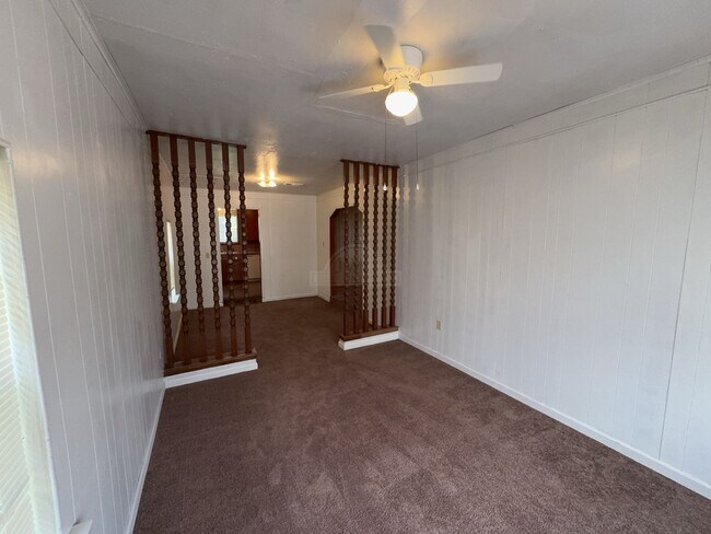 Building Photo - 906 Jefferies Ave, Killeen