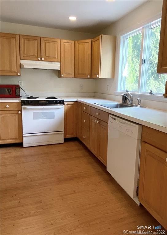 Building Photo - 63 Valley Rd