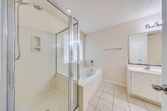 Building Photo - 3338 Atherton Canyon Ln
