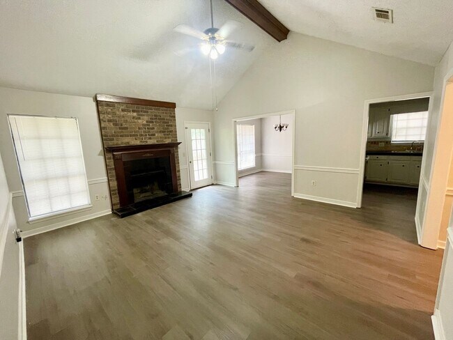 Building Photo - 176 Bellegrove Cir
