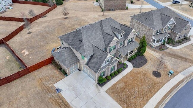 Building Photo - 5525 Nesmith Ct