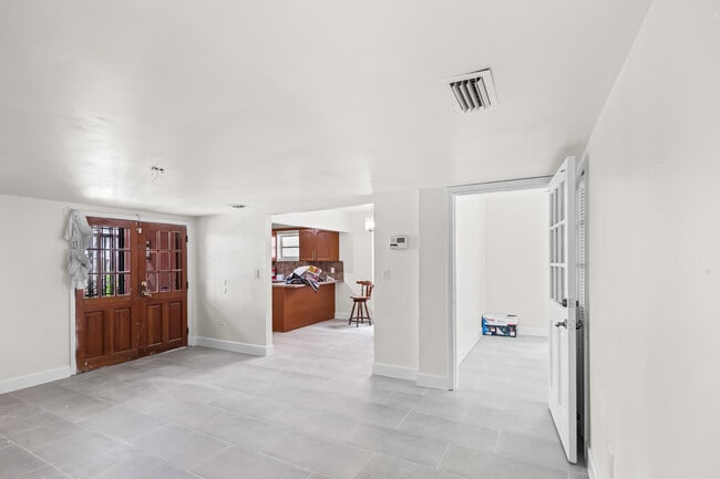 Building Photo - 1882 SW 17th Ave