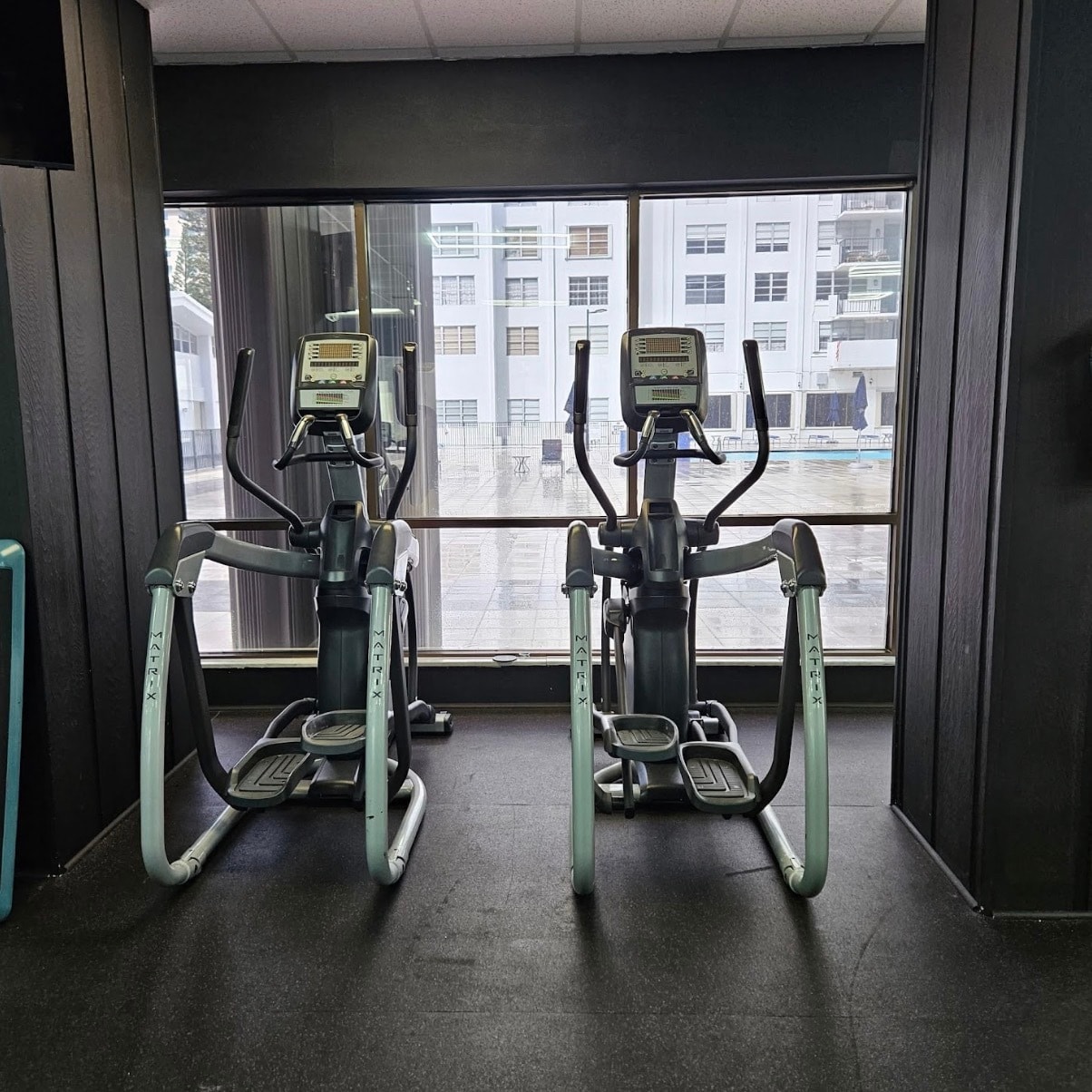 Building Photo - 2780 NE 183rd St