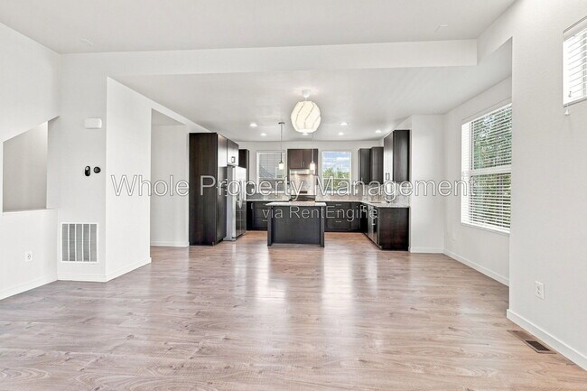 Building Photo - 9004 E 49th Pl