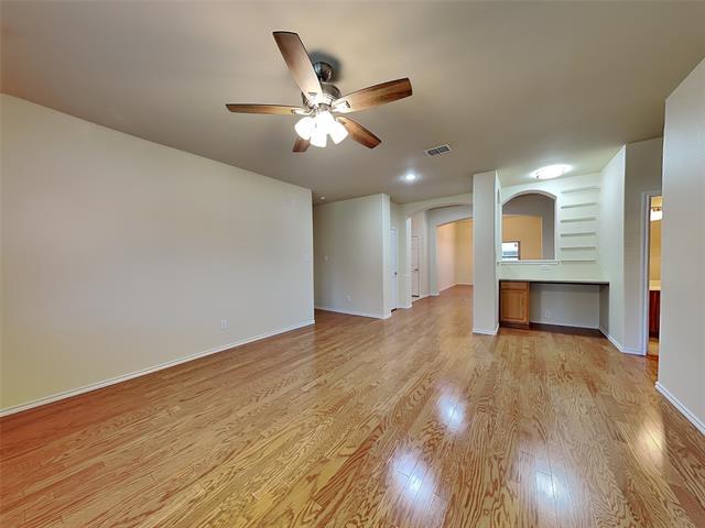 Building Photo - 1032 Bending Oak Dr