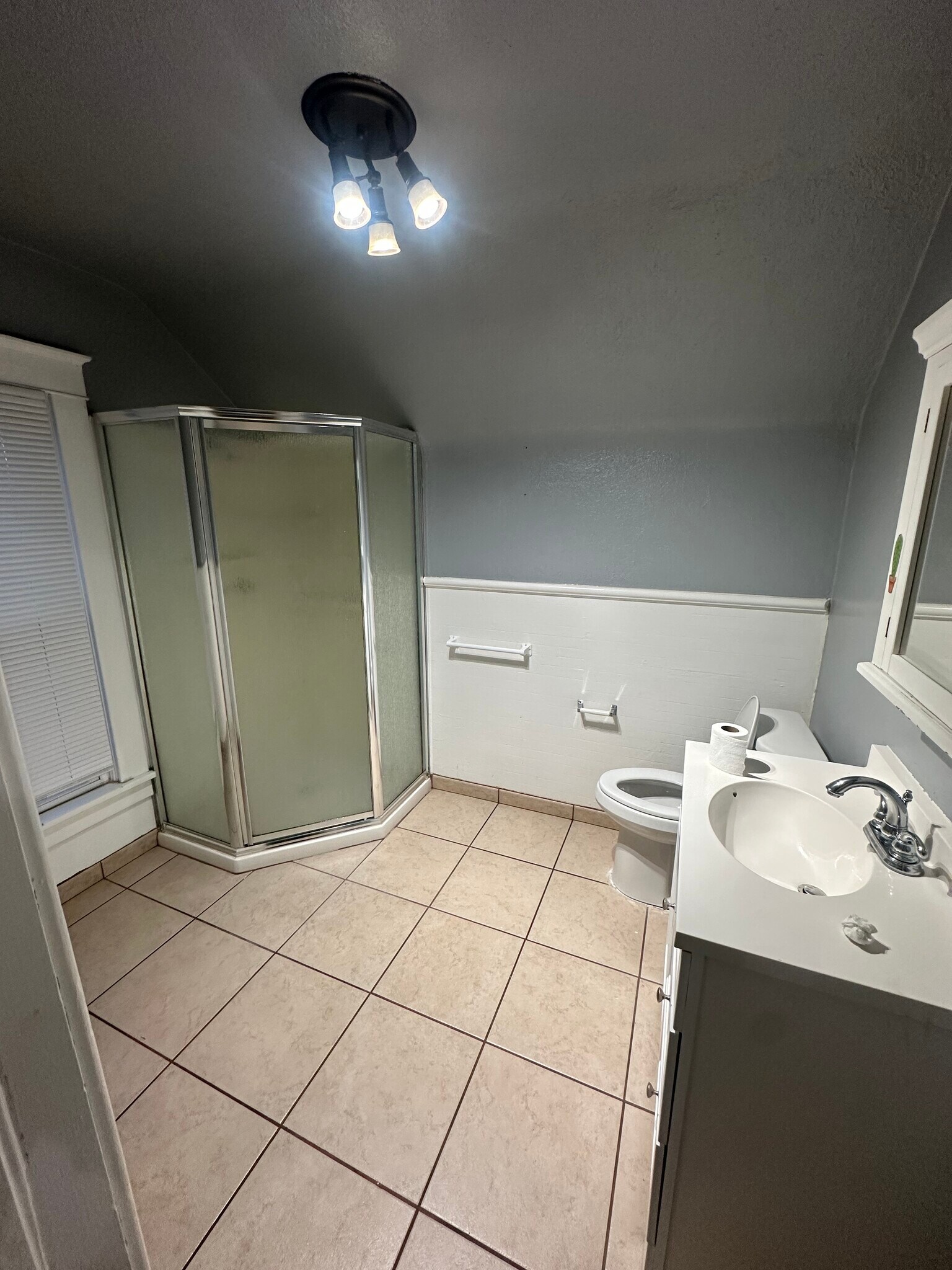 Building Photo - 1504 8th St