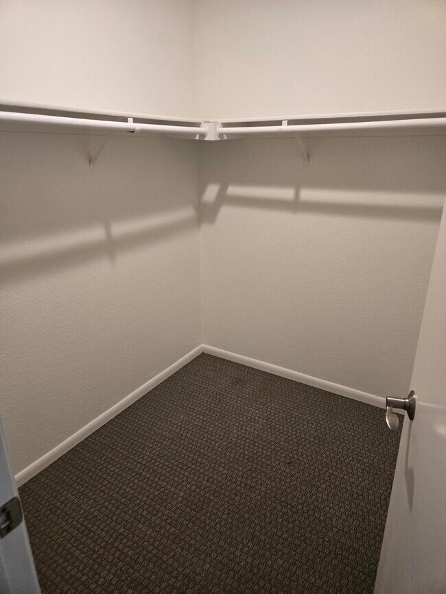 Building Photo - 28768 Taos Ct