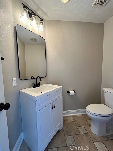 Building Photo - 21 Arboleda