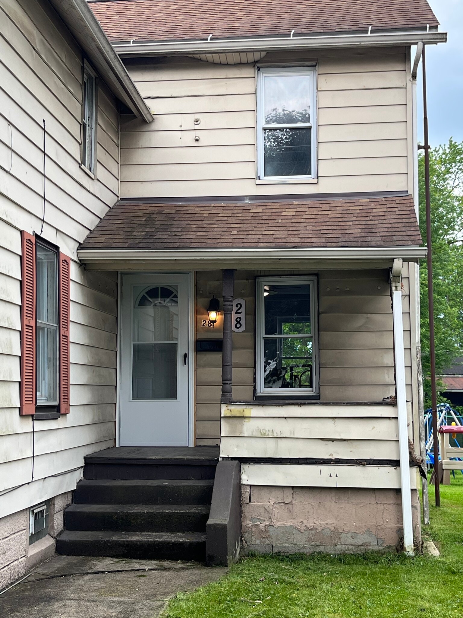 Front porch - 28 Wood Ave